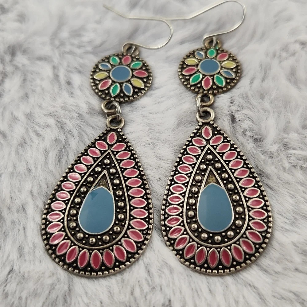 Boho style earrings - Picture 5 of 6